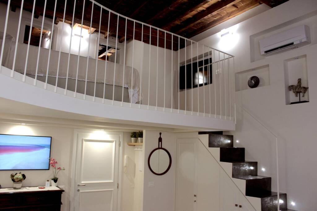 Art Apartment Santa Croce Suite Флоренция Екстериор снимка