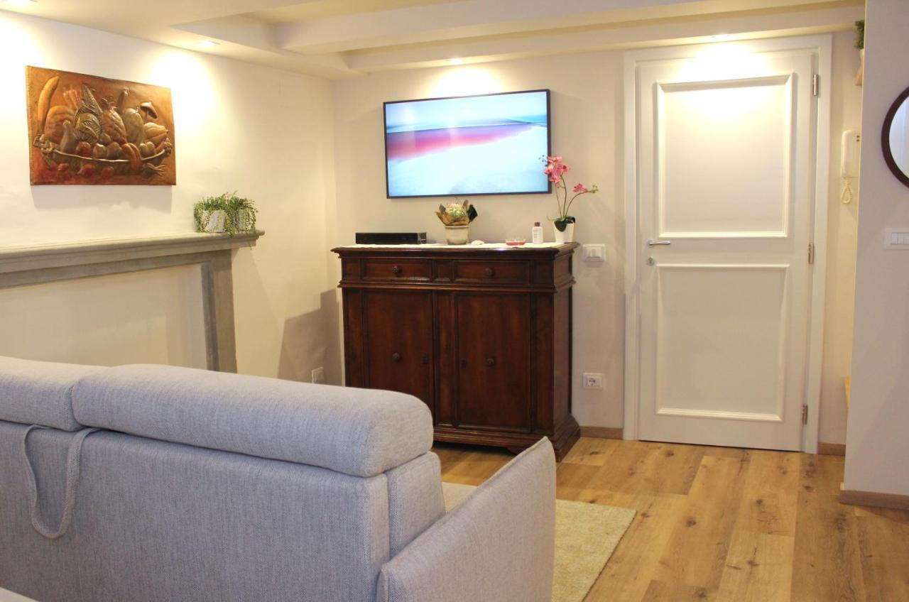Art Apartment Santa Croce Suite Флоренция Екстериор снимка